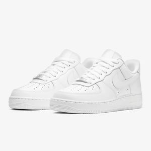 Nike Air Force 1 SZ 6